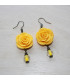 Kollaste roosidega kõrvarõngad