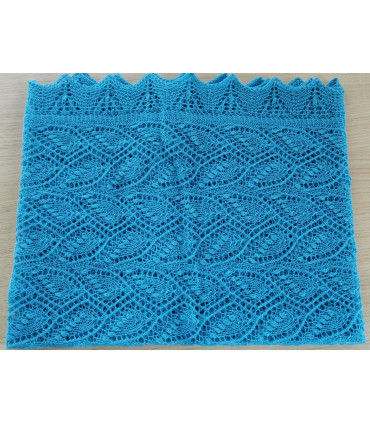 Haapsalu sall Kevade öö kirjaga